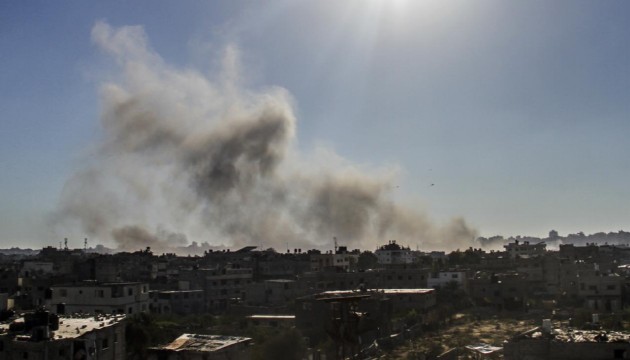 Gazze'de Filistinli sağlık görevlileri yaralandı